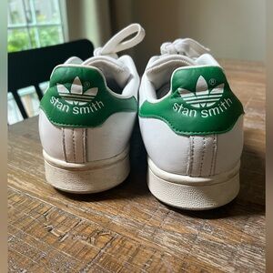 Previously loved Stan Smith Adidas size 10 sneakers